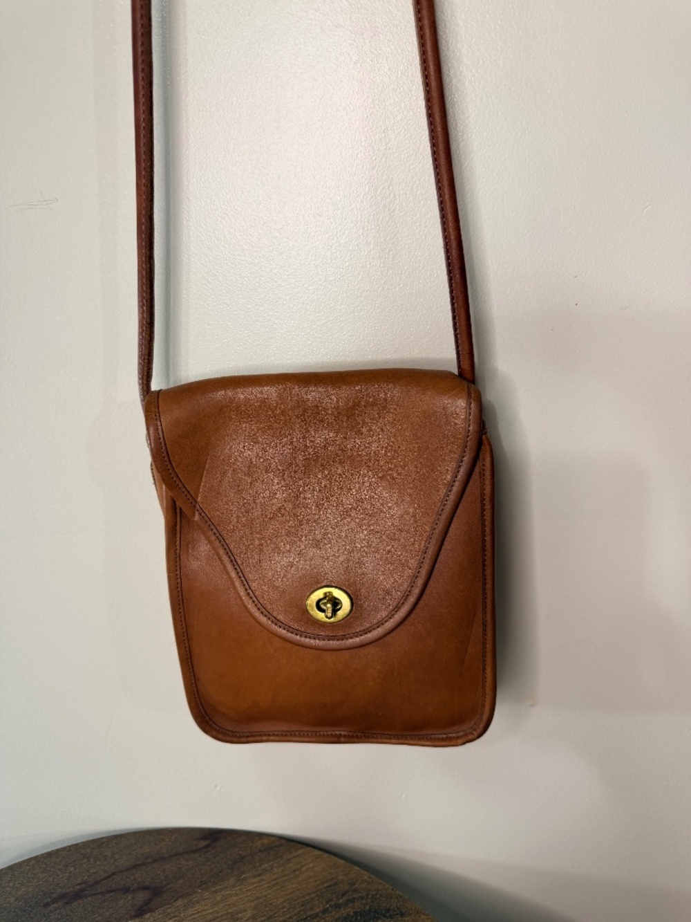 Vintage Laura USA Leather Crossbody